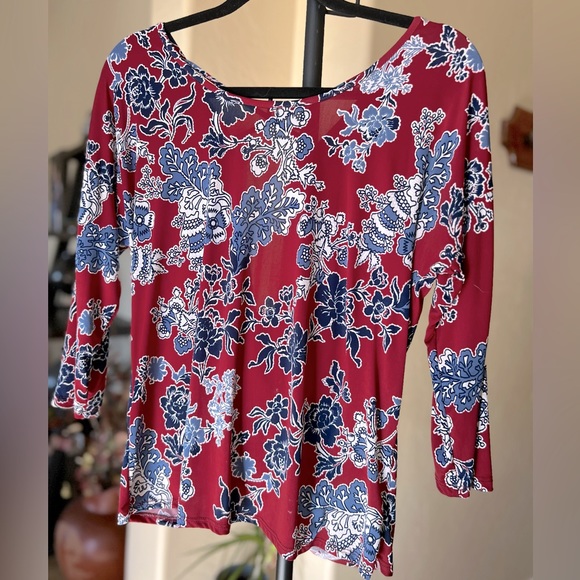 Espresso women’s long sleeve open back floral print blouse/top. Red/ blue. Sz M - Picture 11 of 16